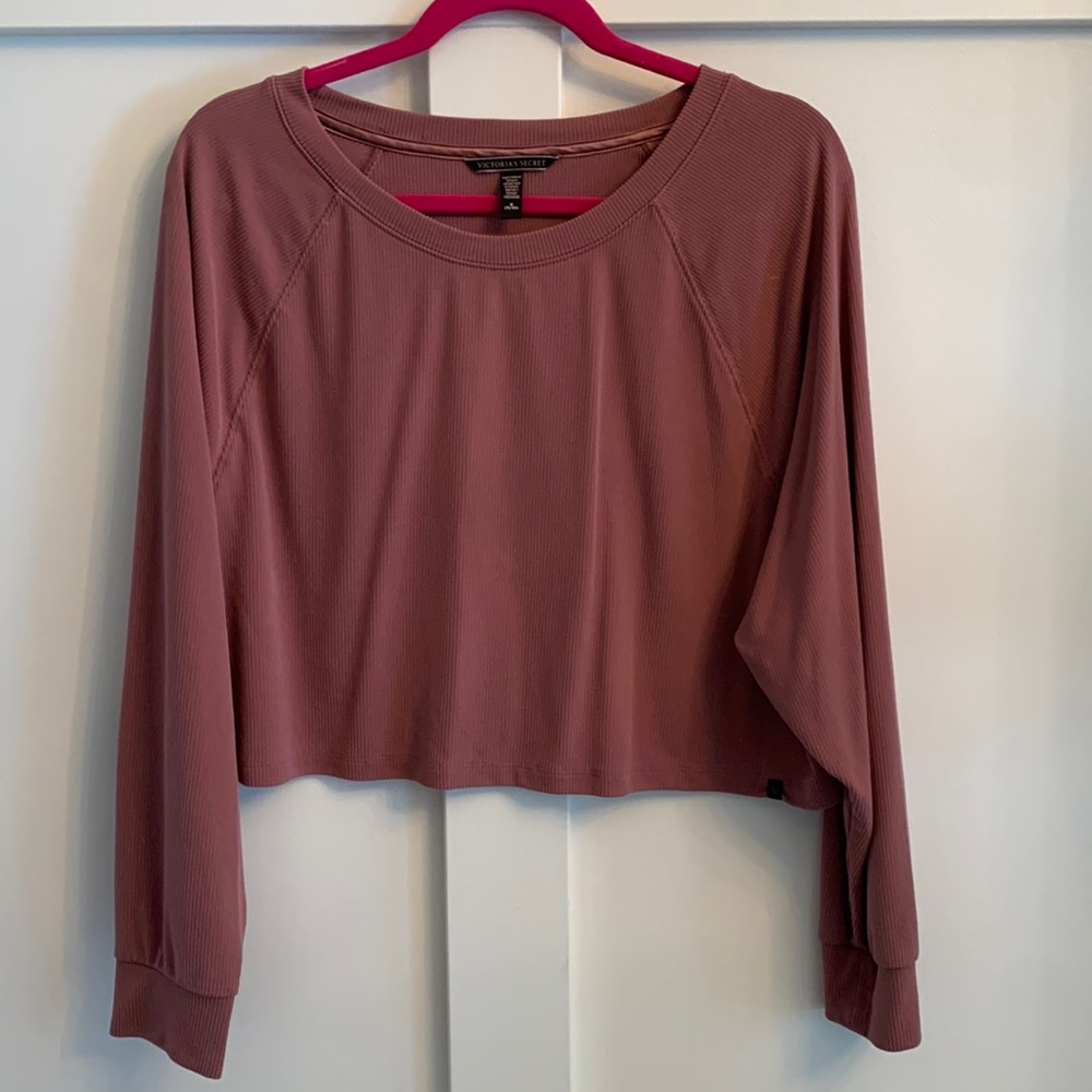 Victorias Secret ribbed long sleeve sport shirt